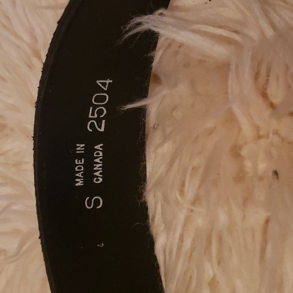 Vintage made in Canada black leather belt with large 3" silver buckle highwaist - Picture 2 of 6